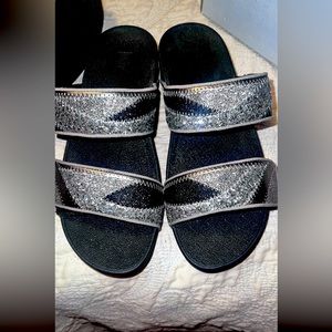 Ladies sandals 40 dollars